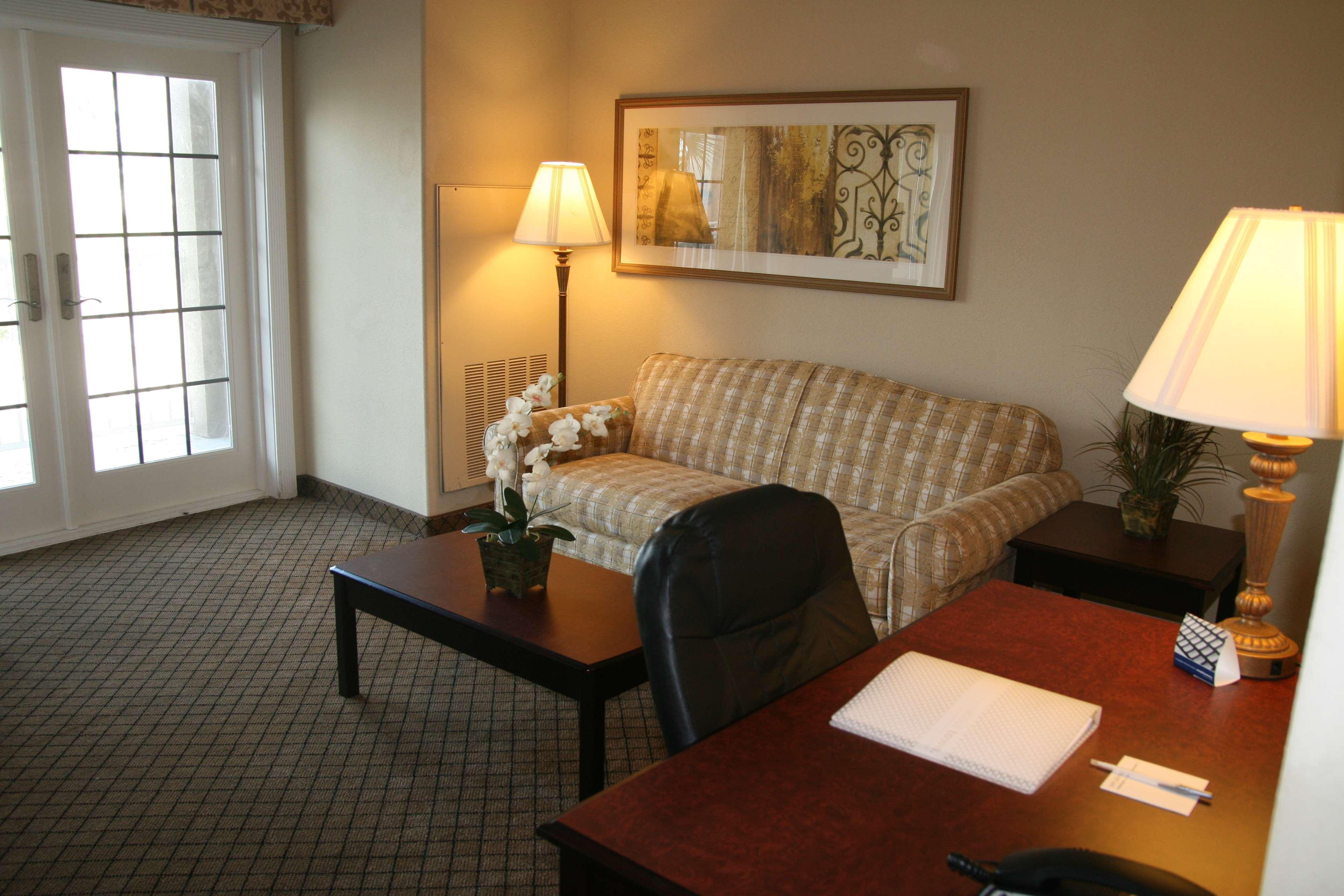 Hotel Hampton &