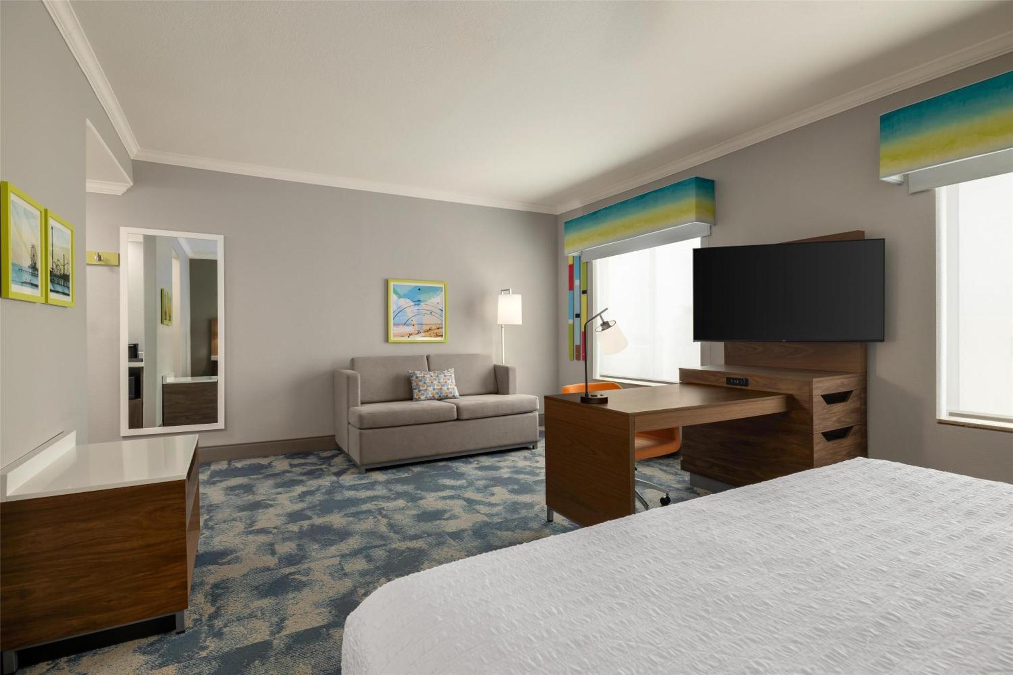 Hampton Inn&suites 3*